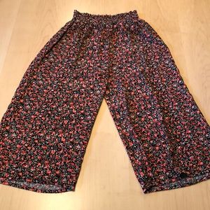 Wide Leg Cropped Pants